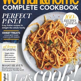 woman&home Complete Cookbook (2nd Edition)