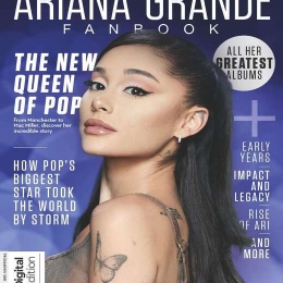 Ariana Grande Fanbook (2nd Edition)